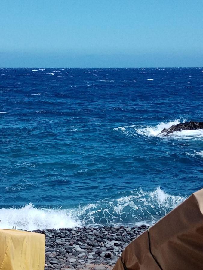 Blue Sea. Tony Frías. Las Eras. Arico - Tenerife. Arico el Nuevo Exterior foto